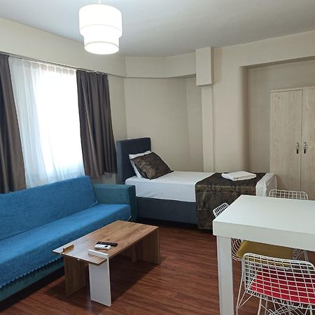 White Crown Apartman Ve Yasam Merkezi Istanbul Exterior photo