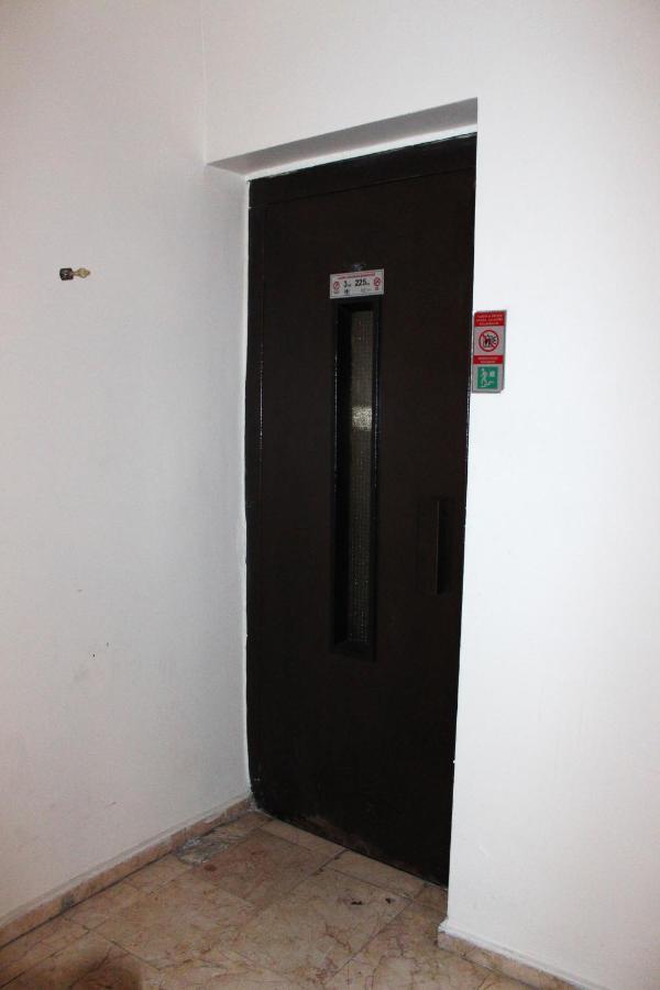 White Crown Apartman Ve Yasam Merkezi Istanbul Exterior photo