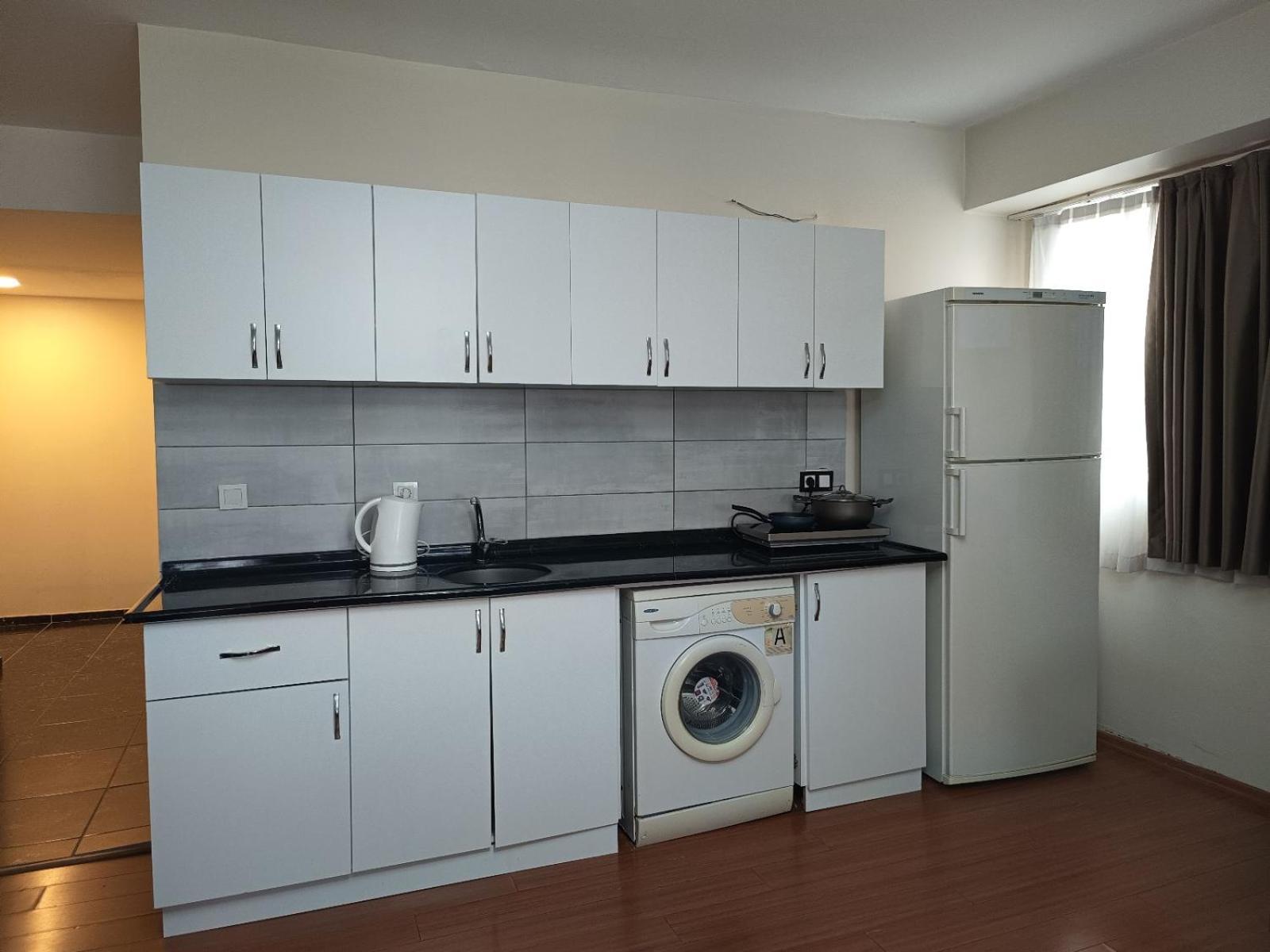 White Crown Apartman Ve Yasam Merkezi Istanbul Exterior photo