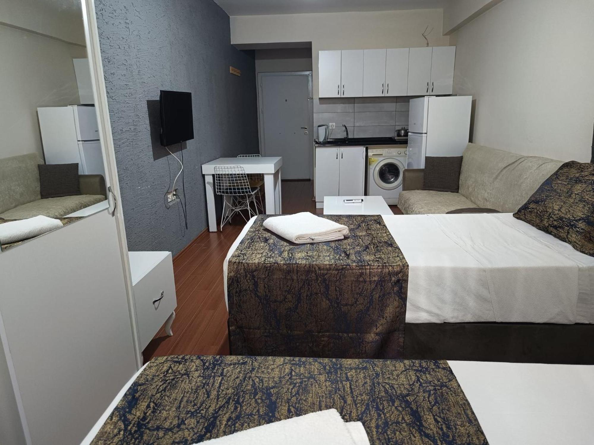 White Crown Apartman Ve Yasam Merkezi Istanbul Exterior photo